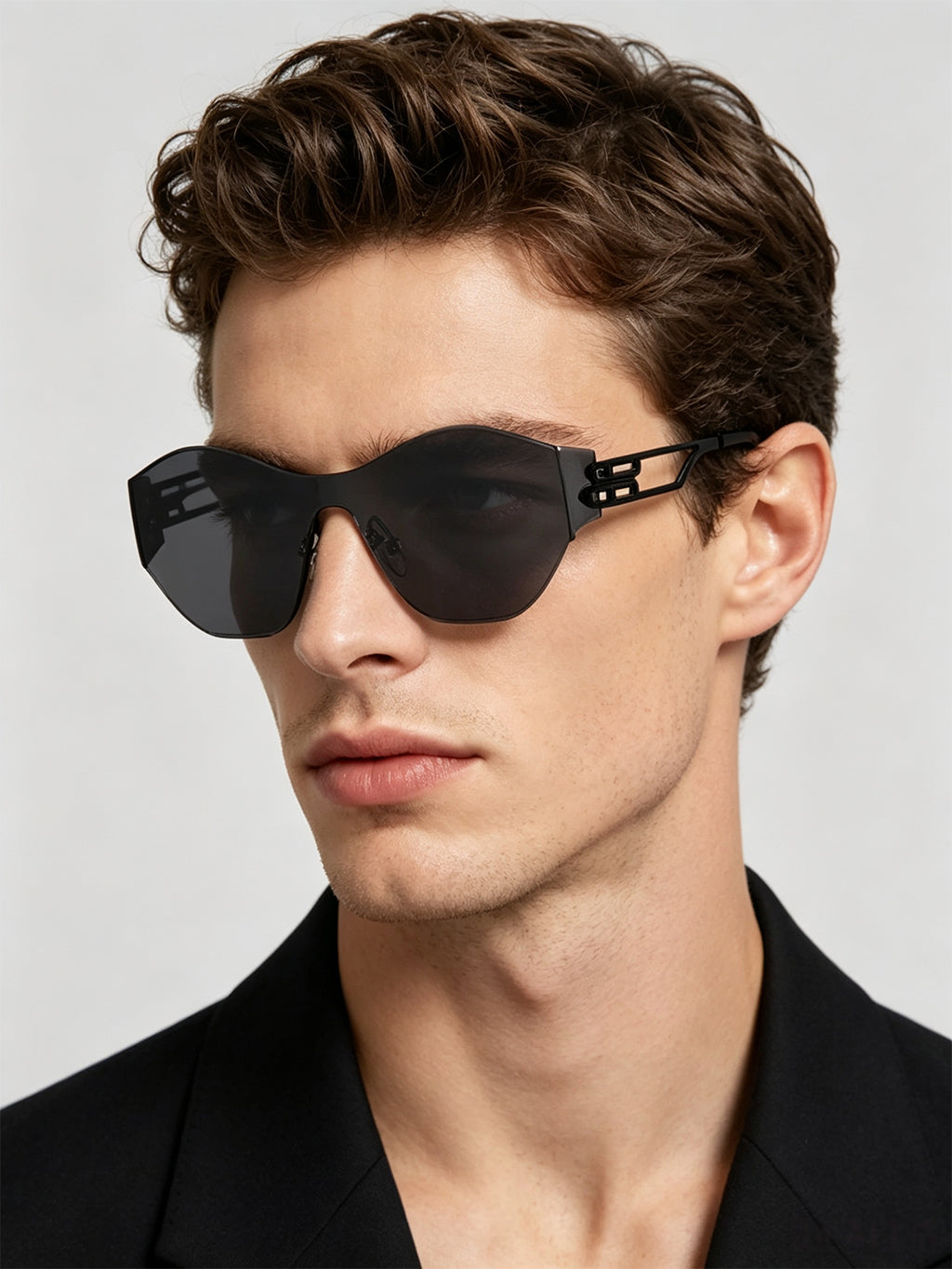 QF New Cut-Edge Integrated Sunglasses